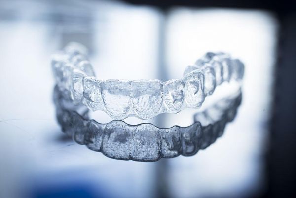 Click to enlarge image invisalign-new-3.jpg